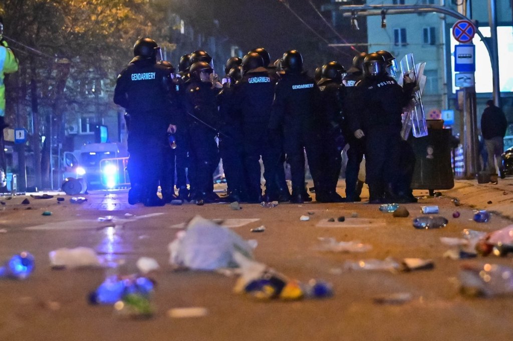 Протест полиция жандармерия